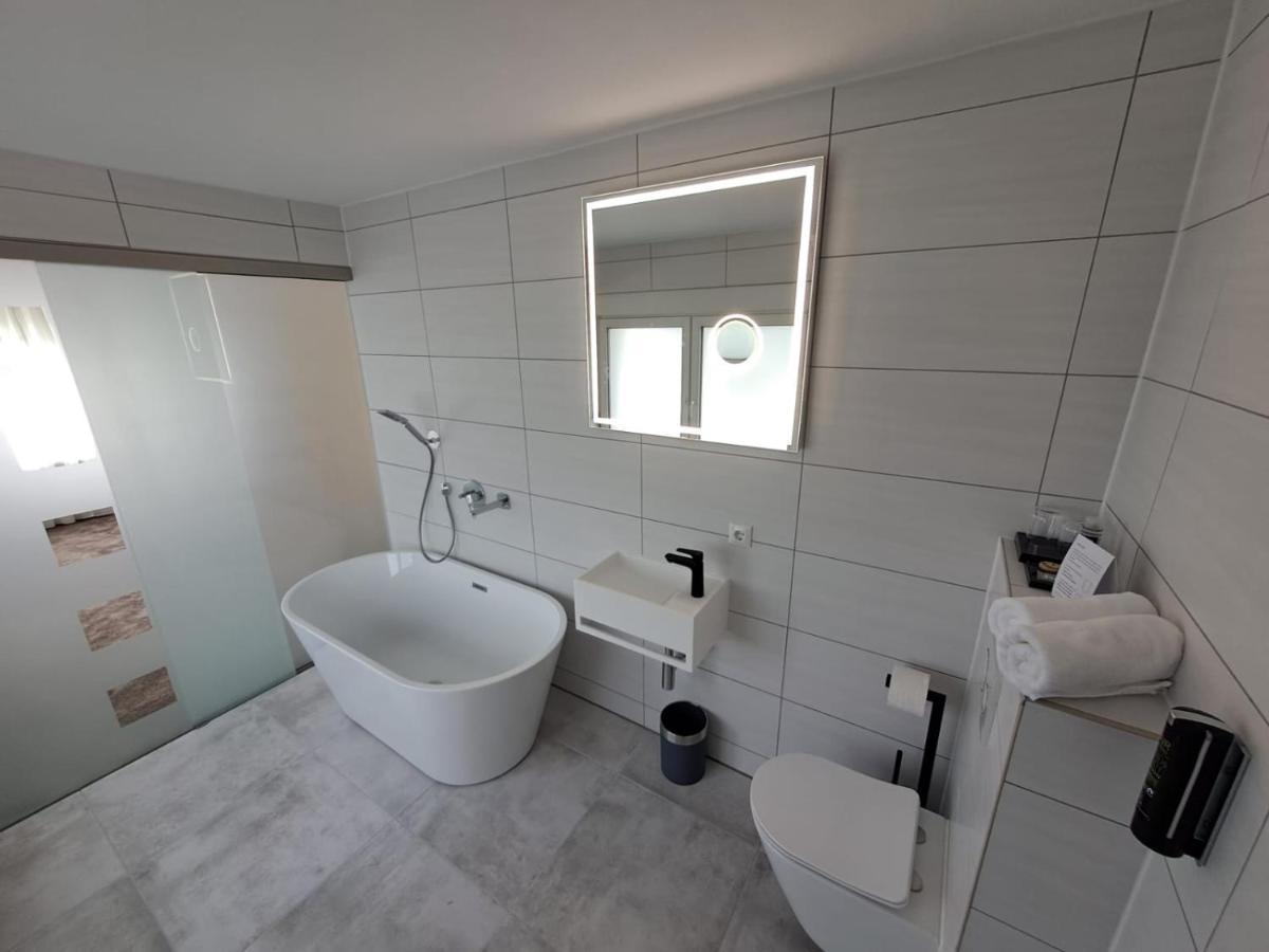 Hotel Rhin Inn Fehrbellin Kültér fotó