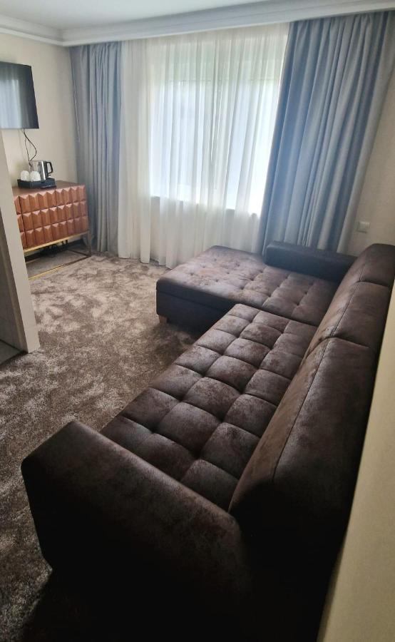 Hotel Rhin Inn Fehrbellin Kültér fotó