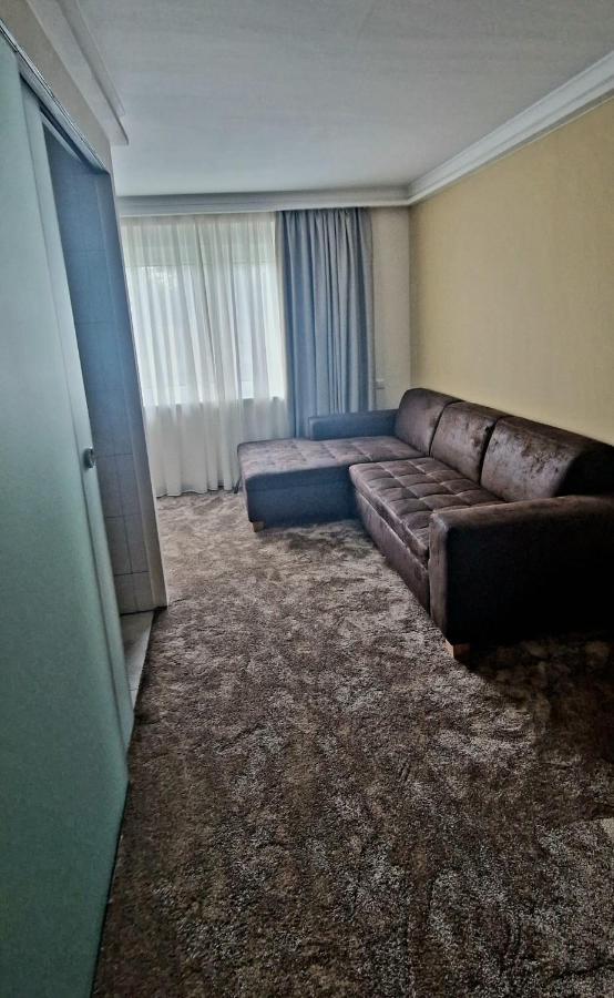 Hotel Rhin Inn Fehrbellin Kültér fotó
